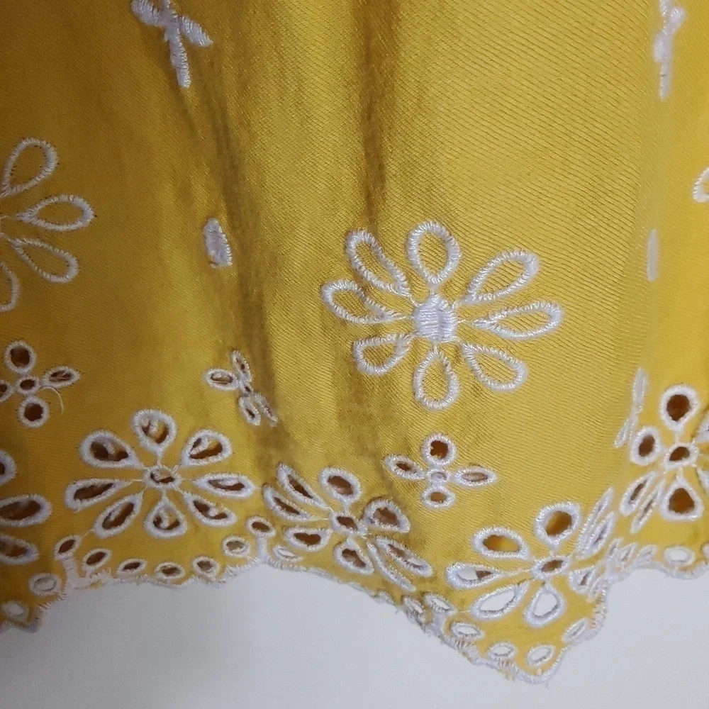 Old Navy Girls 3/4 Sleeves With Embroidered hem top SizeL(10-12)